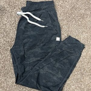 Vuori Joggers